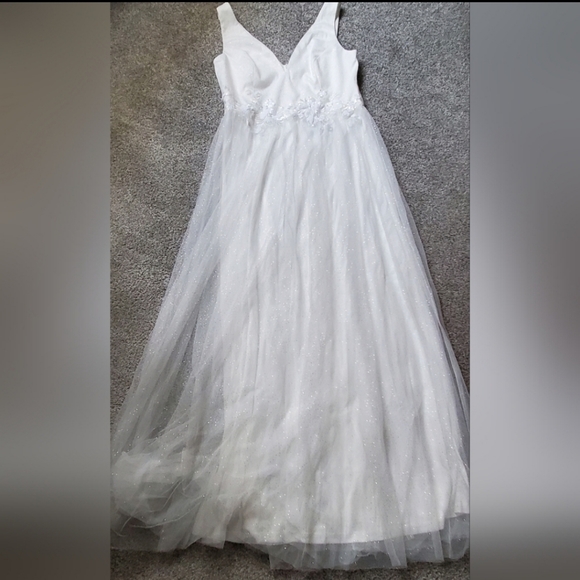 Evening Dress - Picture 4 of 8